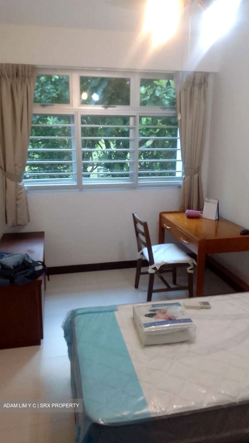 Upper Serangoon Crescent (Hougang),  #454220401